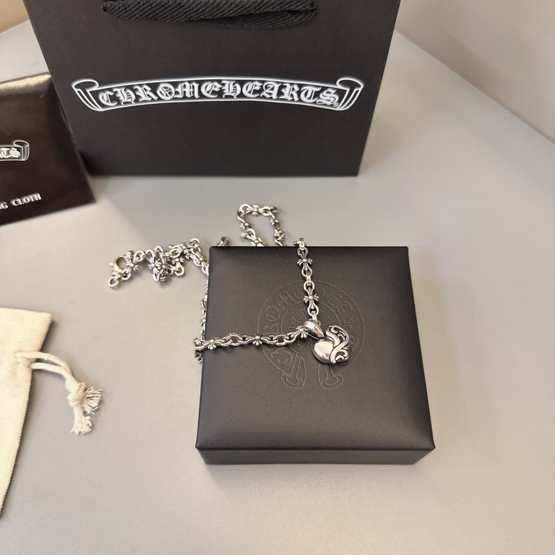 Chrome Hearts Silver Heart Pendant Necklace